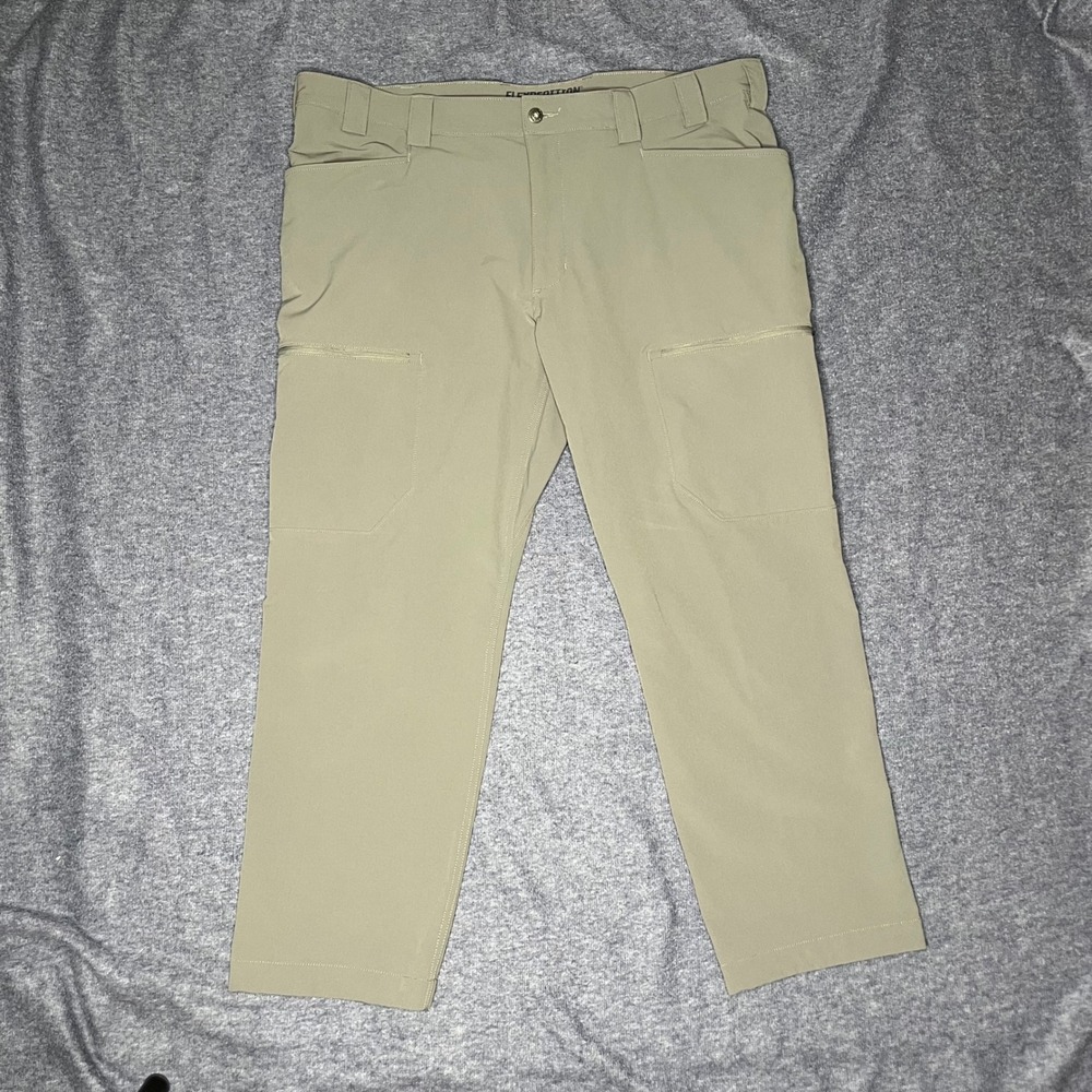 Duluth Trading Co Flexpedition Mens 42x30 GRAY Stretch Cargo Hiking Pants